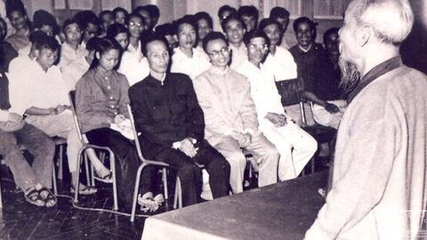 Di chúc Chủ tịch Hồ Chí Minh - Công trình lý luận về xây dựng và củng cố Đảng cầm quyền