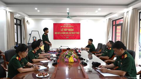 Bảo tàng Chiến thắng B-52 tiếp nhận hiện vật sáng kiến, cải tiến kỹ thuật