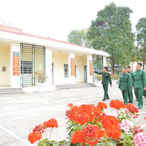 Ngày đầu trong quân ngũ