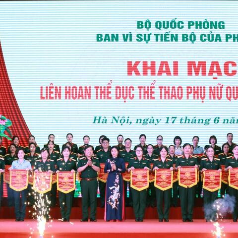 Gần 1.300 hội viên phụ nữ quân đội tham gia Liên hoan Thể dục-Thể thao
